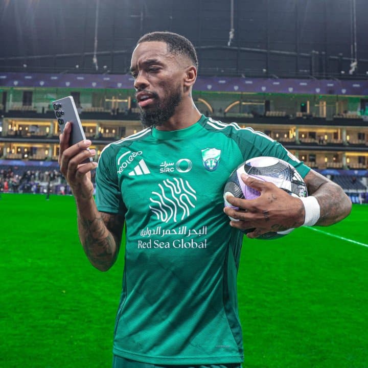 The Preferred Smartphone for Roshn Saudi League Players