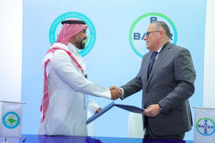 "باير" والجمعية السعودية لأمراض وجراحة الجلد تعلنان عن شراكة استراتيجية للارتقاء بصحة الجلد والبشرة في المملكة