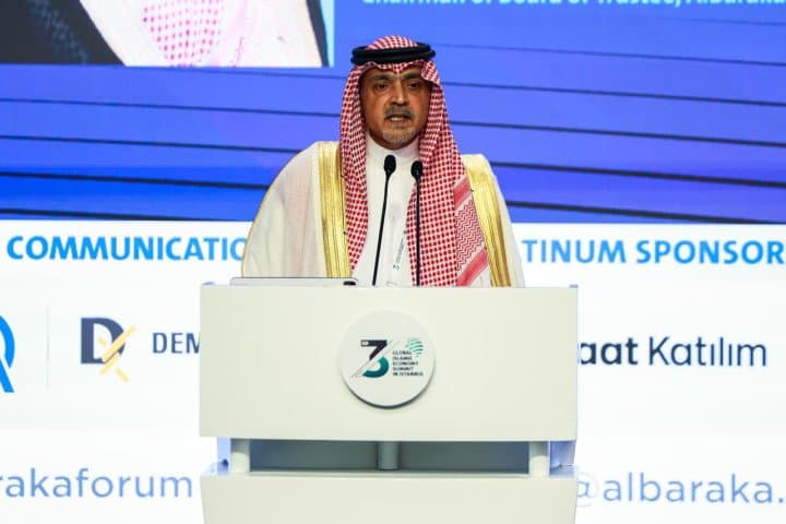 عبدالله صالح كامل من إسطنبول: أدعو الدول لاتباع خطوات المملكة في تمكين الأوقاف.. ورأس المال يجب أن يكون منتجاً مولّداً للثروات وموزّعاً لها ومنفقاً