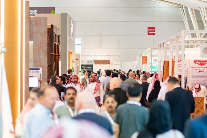 معرض الأخشاب السعودي يعود بنسخته الثالثة لاستعراض أكثر من 3500 منتج ضمن قطاع الأخشاب في المملكة البالغة قيمته 4.1 مليار دولار أمريكي
