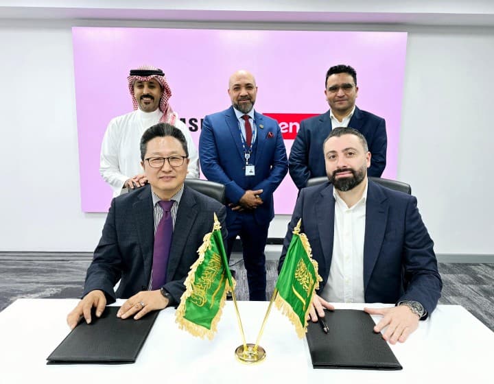 سامسونج ولينوفو تتعاونان لتطوير مشاريع الاستادات الذكية وقطاع الترفيه في المملكة العربية السعودية