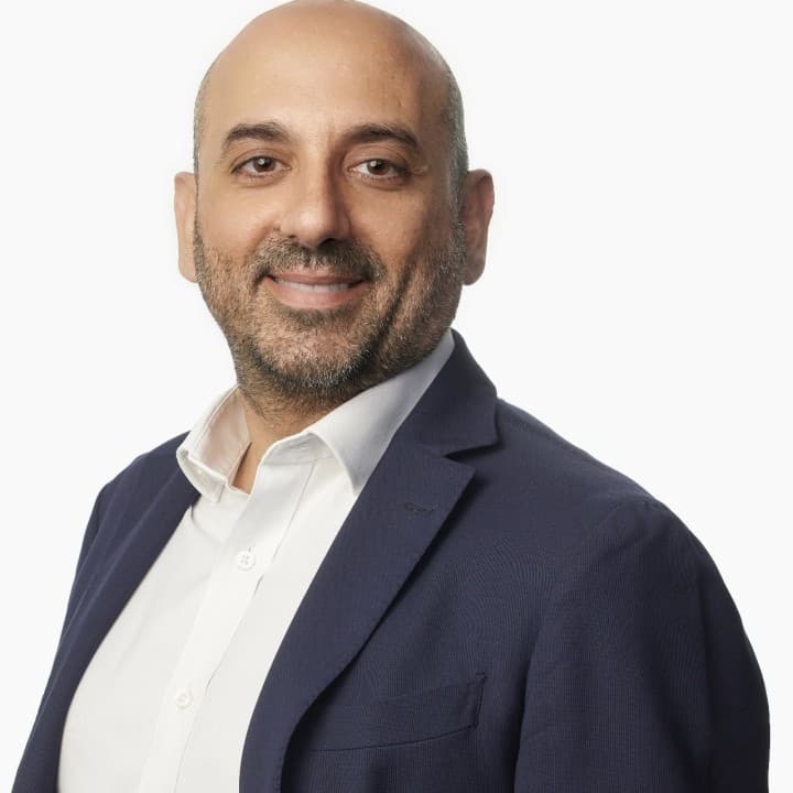 بنك "فيجن" يوظف الحل السحابي المبتكر للخزينة المصرفية الإسلامية من "فيناسترا"